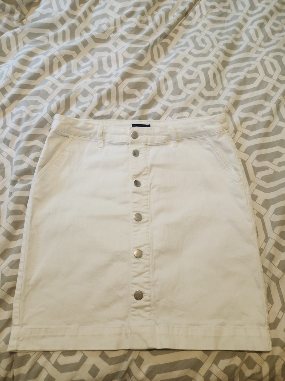Charter Club Women’s White Button-Front Denim Skirt Size 14